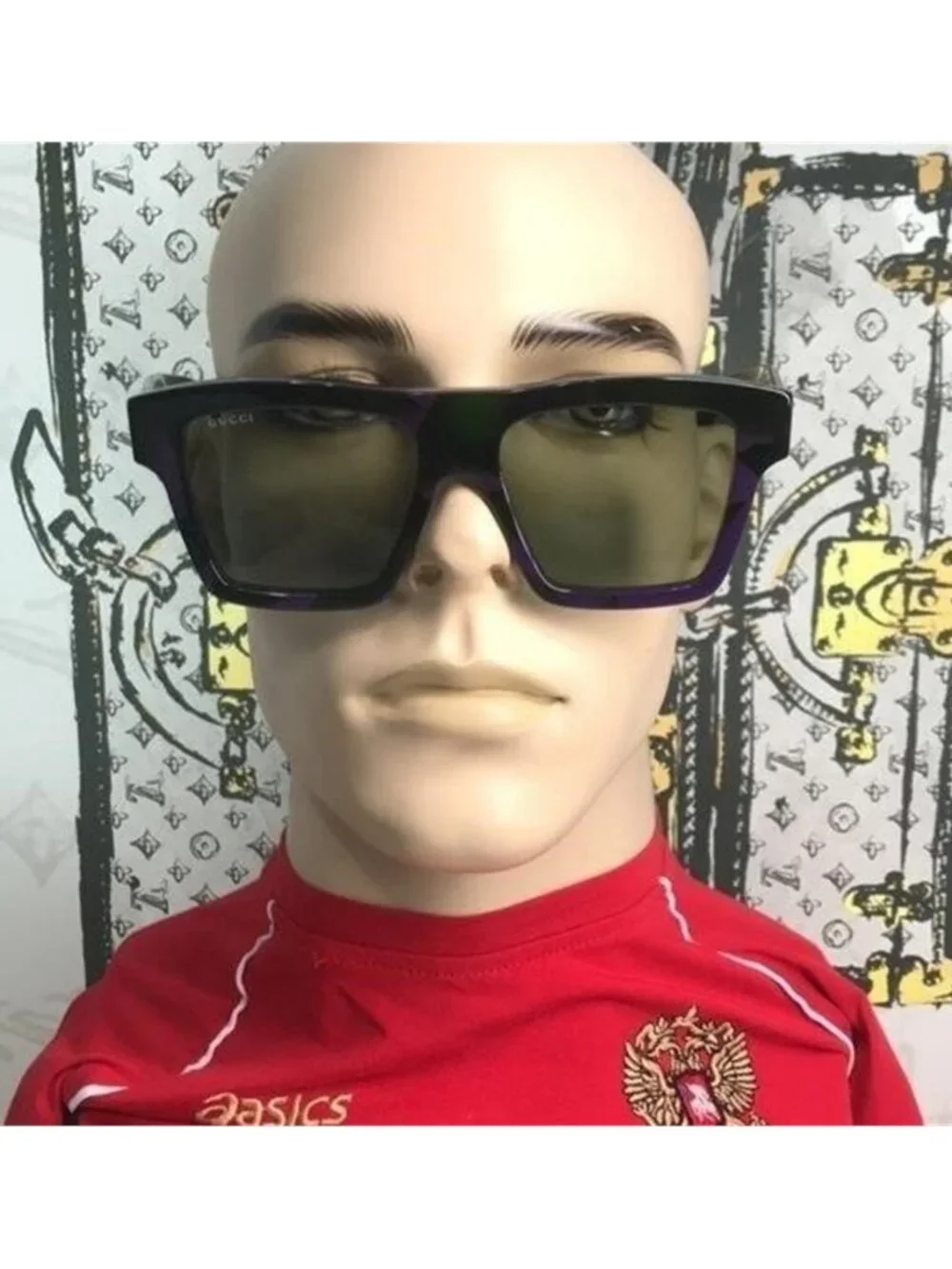 New Authentic Gucci Black and Purple Sunglasses GG0962S 014